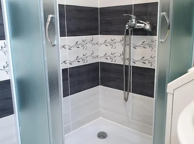 Sokolux * Soko Banja